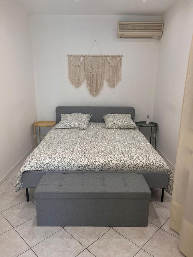 Le Mini Loft Familial Apartman Carqueiranne Kültér fotó